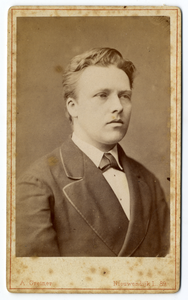221525 Portret van mr. H.F.W. Dubois, geboren 1844, notaris en lid van de gemeenteraad van Utrecht (1891-1911), ...